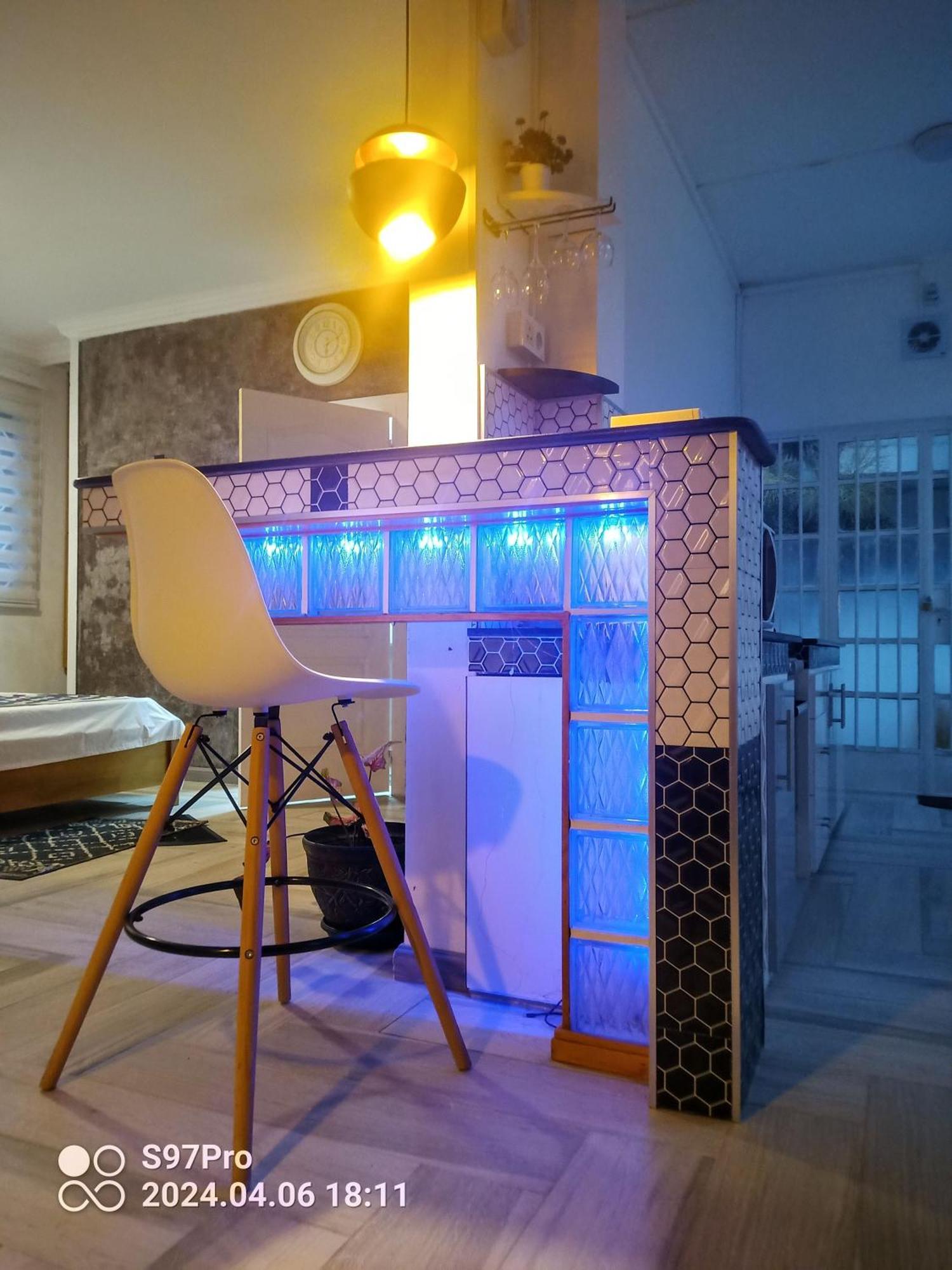 Happy House - Cosy Apartment With Private Pool And Walking Distance To Blue Bay Beach Exterior photo